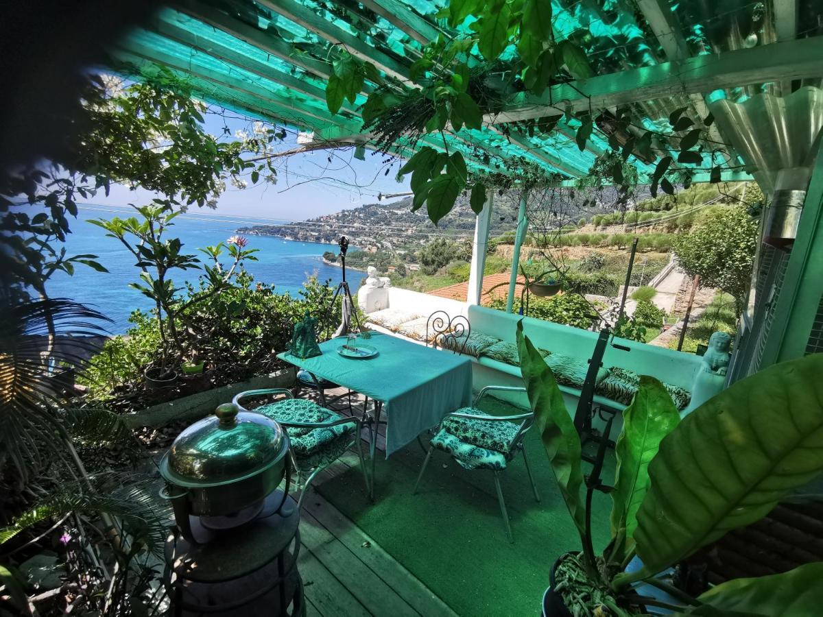 Romantic Casa Lorenzina Affittacamere Ventimiglia Buitenkant foto
