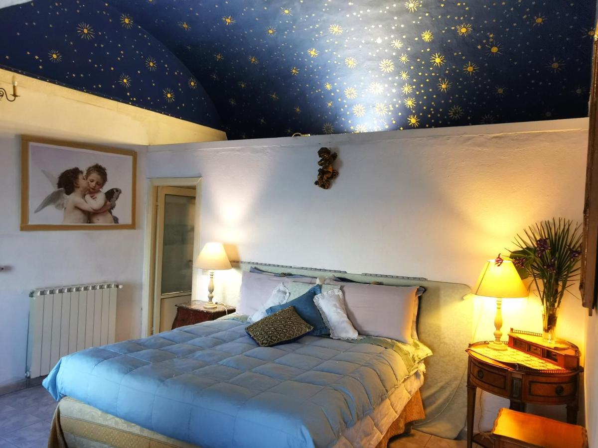 Romantic Casa Lorenzina Affittacamere Ventimiglia Buitenkant foto