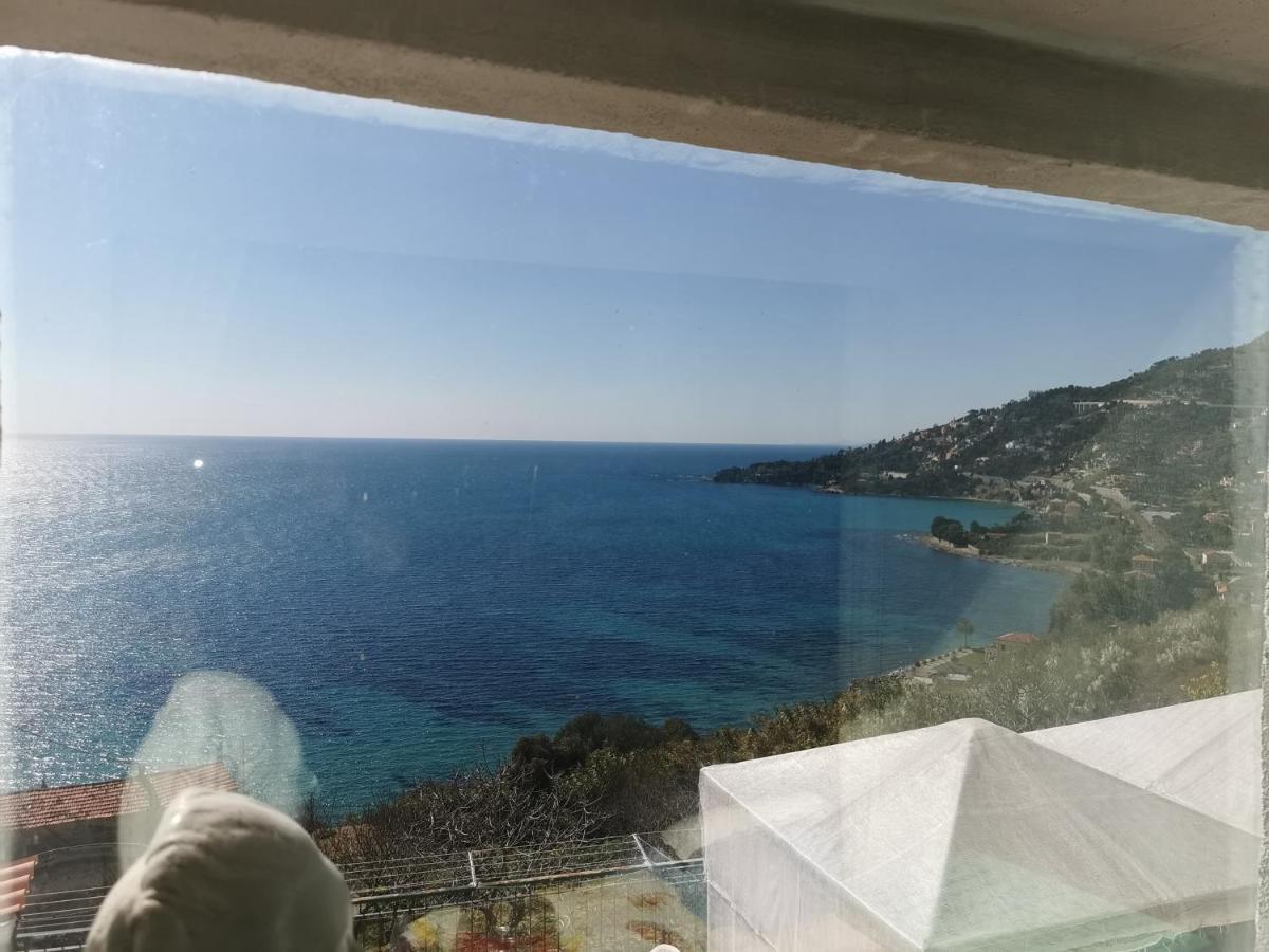 Romantic Casa Lorenzina Affittacamere Ventimiglia Buitenkant foto