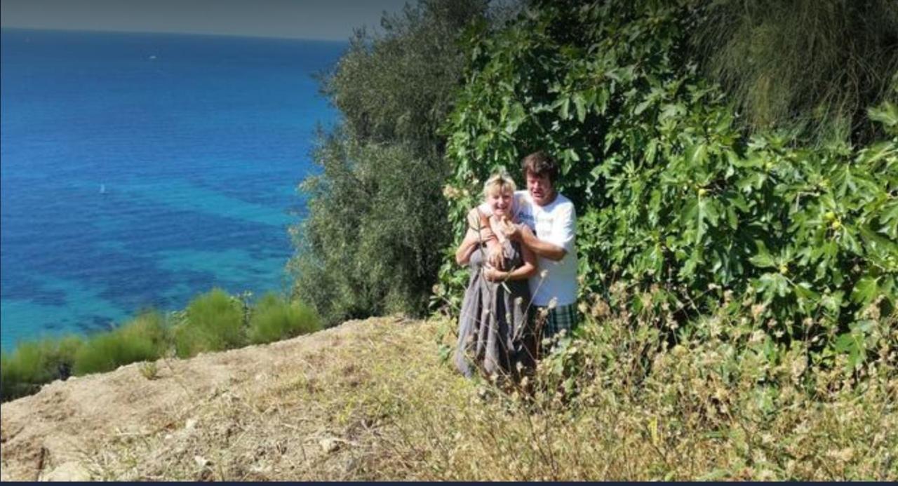 Romantic Casa Lorenzina Affittacamere Ventimiglia Buitenkant foto